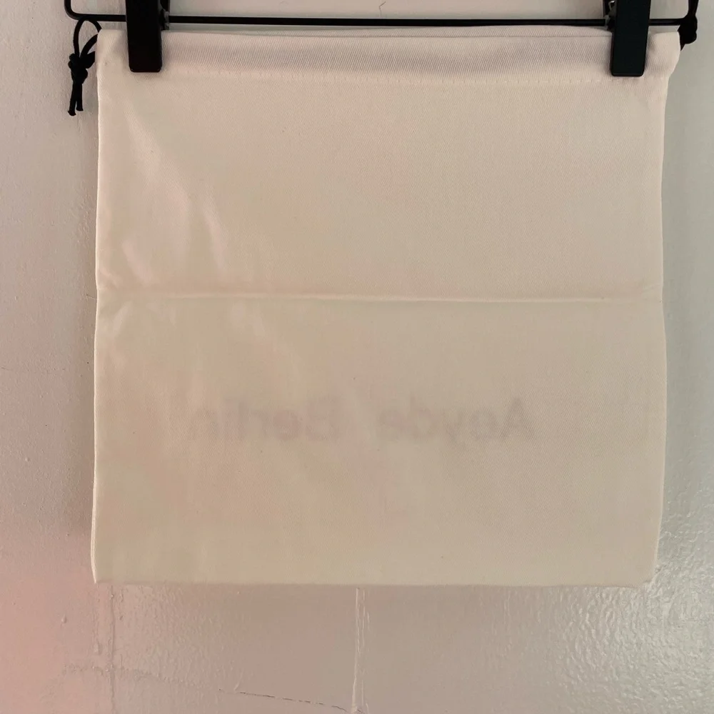 Aeyde Cream Dust Bag